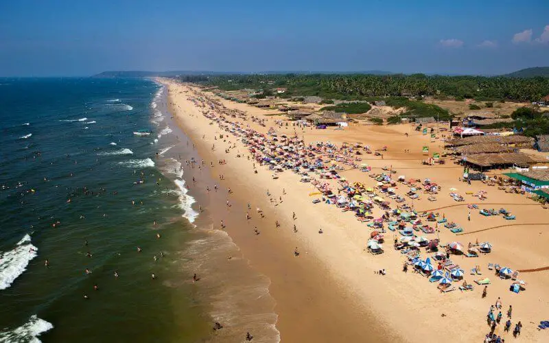 Tourist's guide to Candolim, India - the cleanest beach of Goa