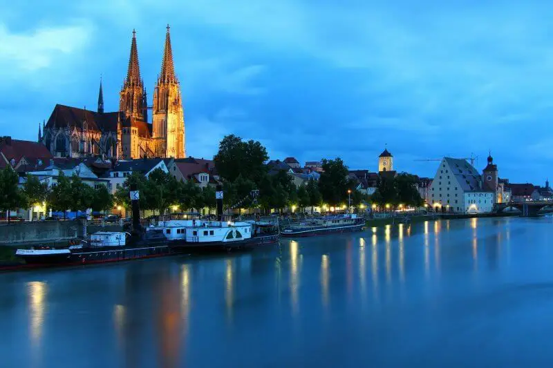 Tourist's guide to Regensburg in Germany, the oldest Bavarian city
