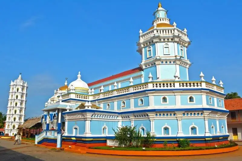 Tourist's guide to Goa, India - golden sand beaches and a rich history