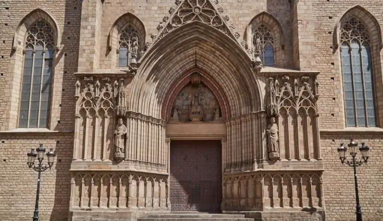 Entrance to Santa Maria del Mar