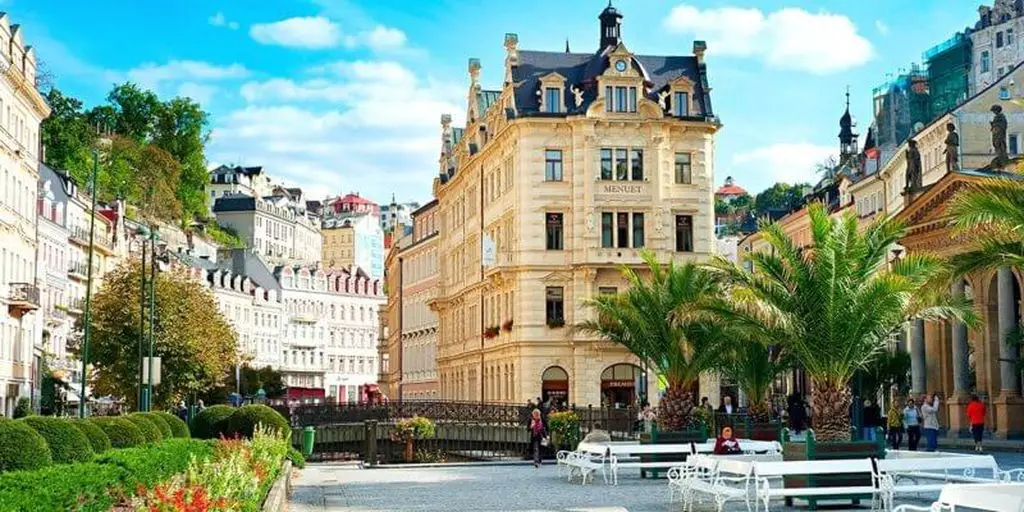 Karlovy Vary in Czech Republic - a guide to what you can see in one day