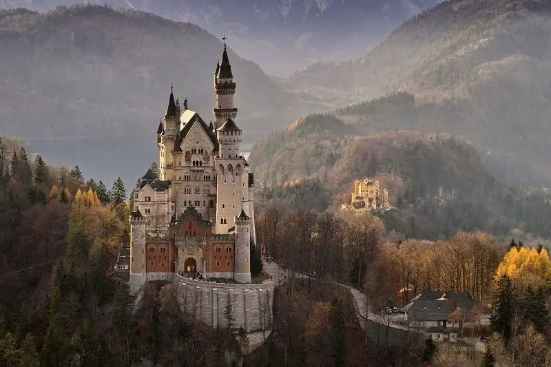 Tourist's guide to Neuschwanstein Castle, the most visited castle in Germany