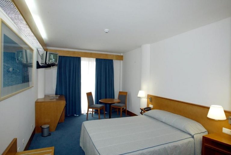 Room at hotel Hotel Comfort Inn Ponta Delgada