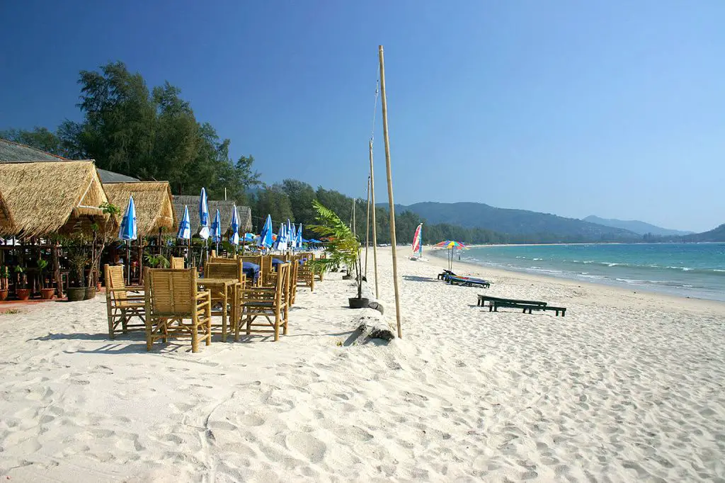 Tourist's guide to Bang Tao beach - relax in Phuket