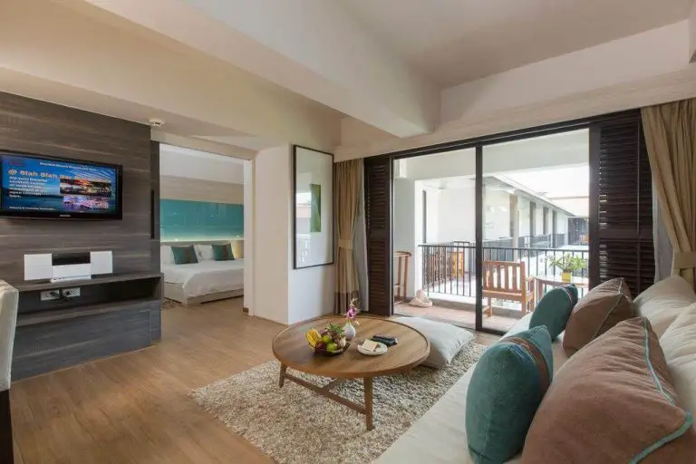 Room at Banthai Beach Resort & Spa