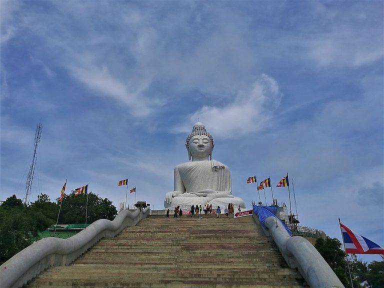 Steps to the Big Buddha