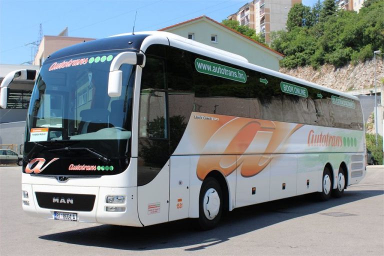 Bus Zagreb-Opatija