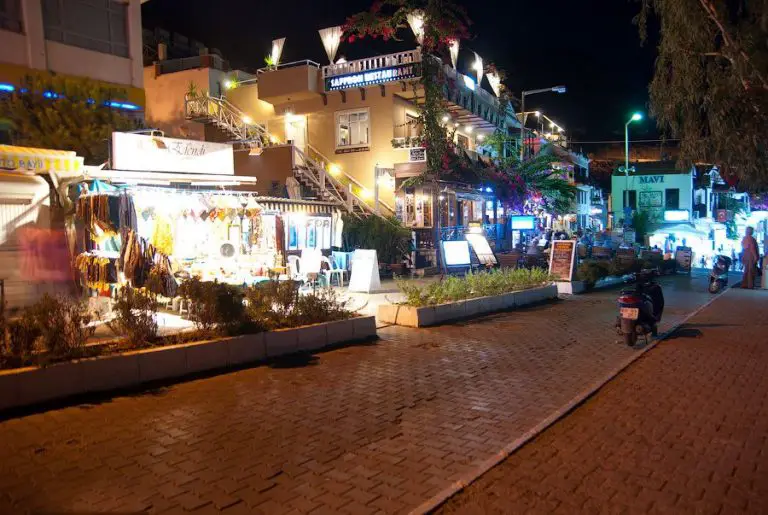 Cafes in the city of Kas