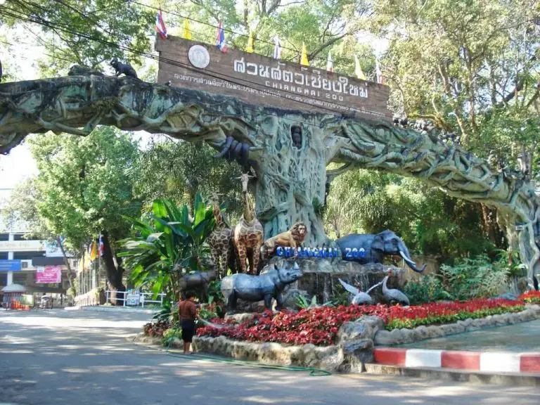 Entrance to the zoo
