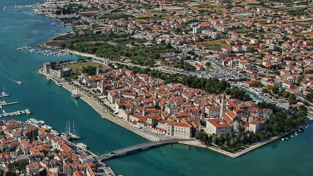 Trogir, Croatia - guide to beaches and attractions