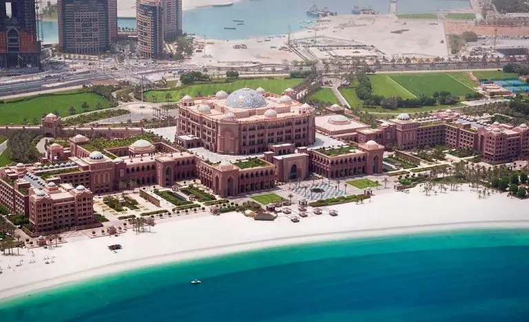 Emirate Palace Hotel in Abu Dhabi