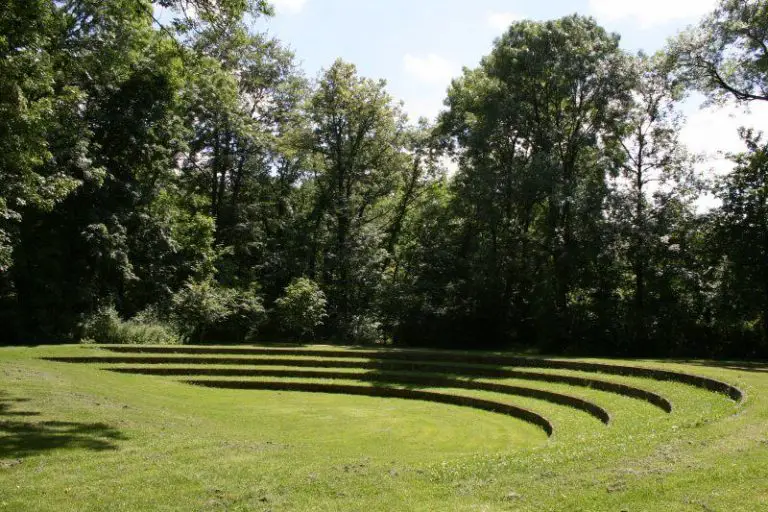 Amphitheater in the English Garden