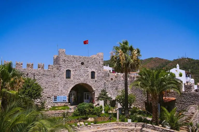 Marmara Kalesi Fortress