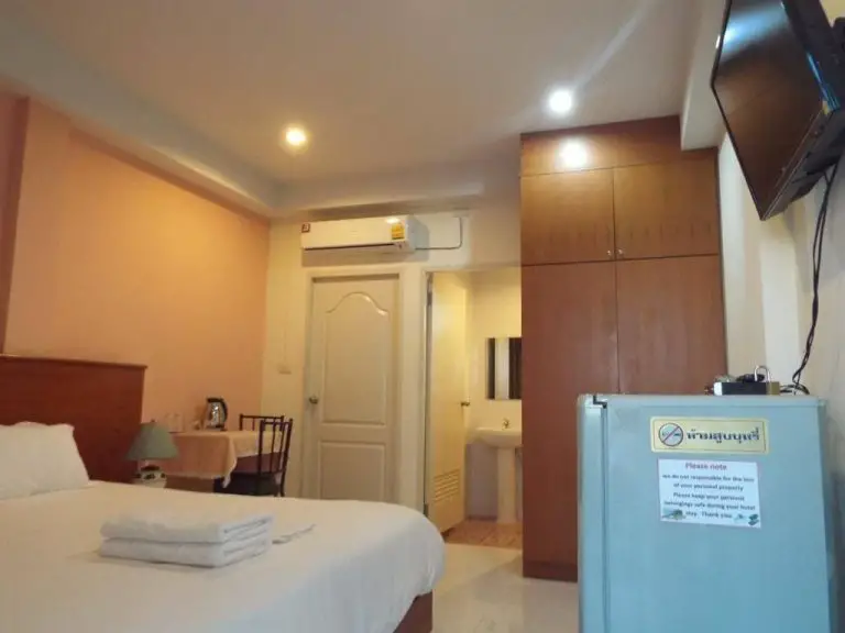 Room in 3 * hotel Grandma Kaew House