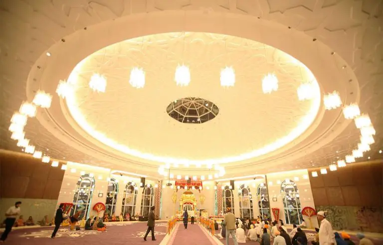 Interior of the Guru Nanak Darbar Temple