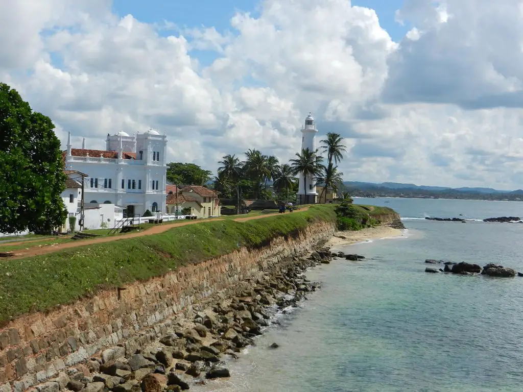 Tourist's guide to Galle in south of Sri Lanka