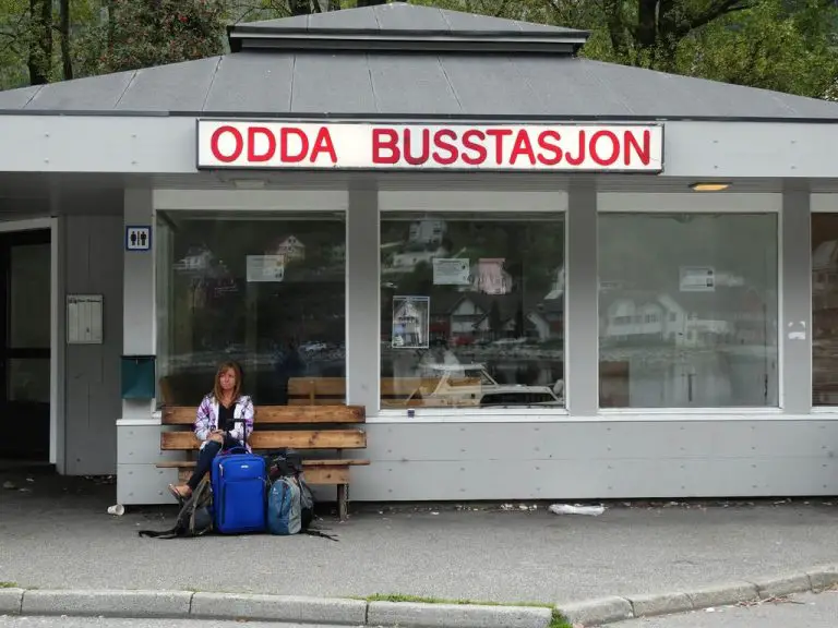 From Oslo by bus to the station of Odda