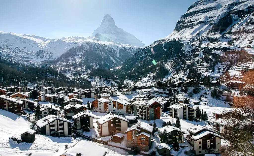 Tourist's guide to Holidays in Zermatt: prices and information