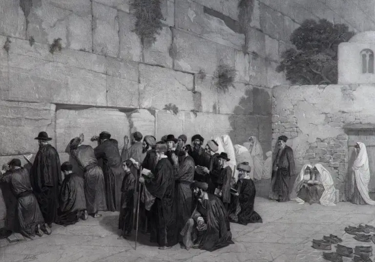 Jews pray at the Wailing Wall