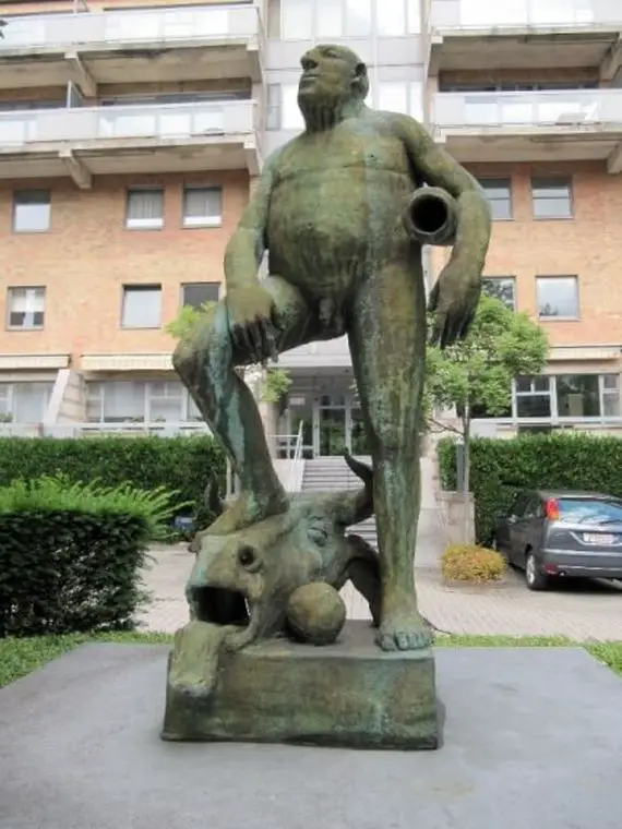 Sculpture "Shooter of cows"