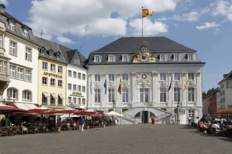 Market Square, Old Town Hall