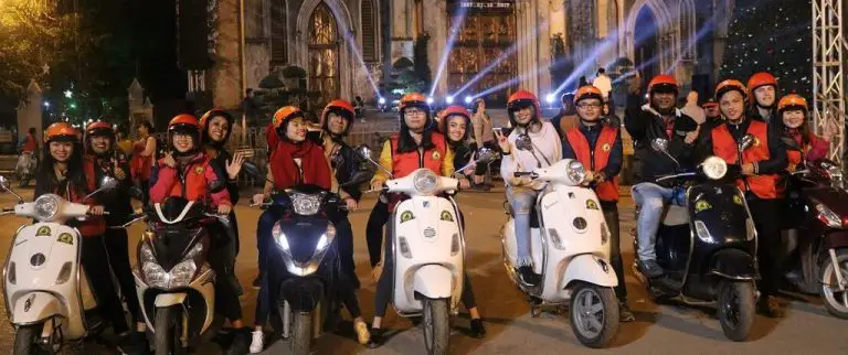 Motorcycle tours in Hanoi