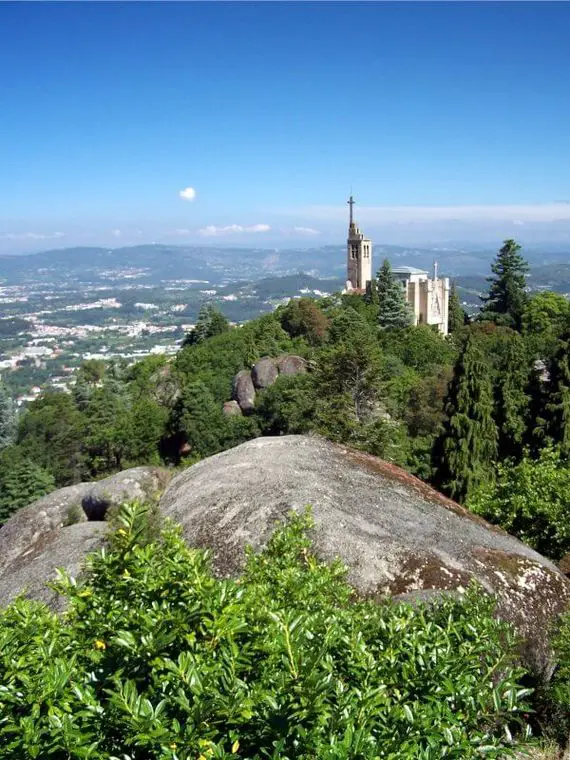 Panoramic views from atop Mount Monte da Penha