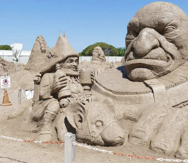 Sand Sculpture Museum