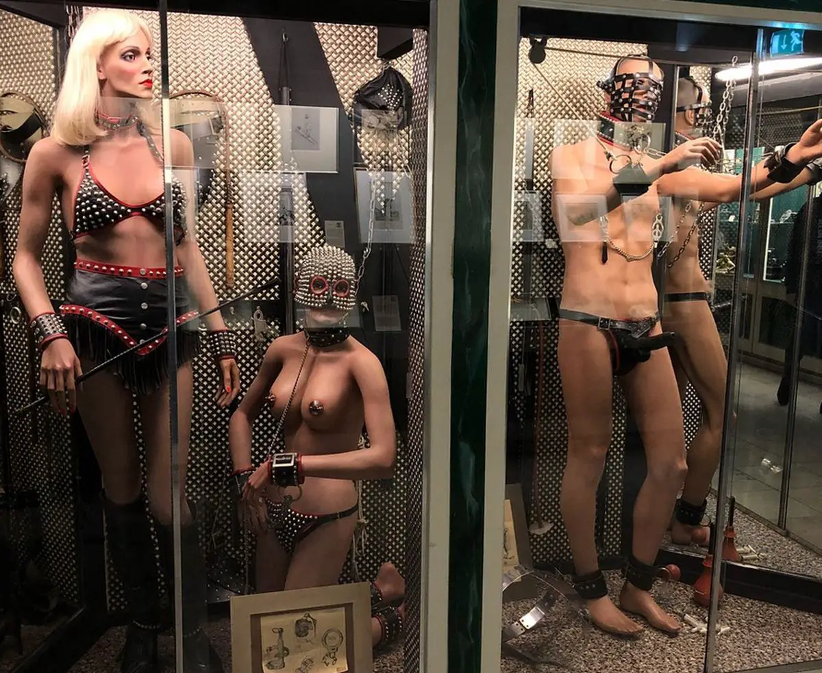 Tourist's guide to Amsterdam Sex Museum: leave nothing to imagination