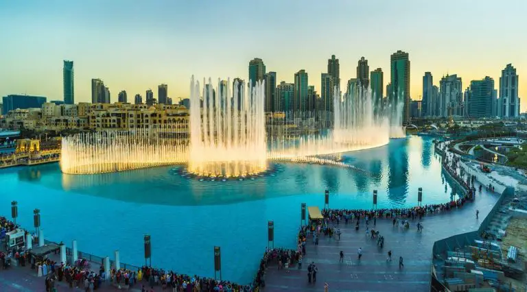 Dancing Music Fountain in Dubai