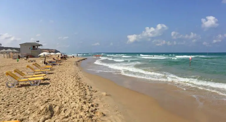 Holidays on the beach in Netanya