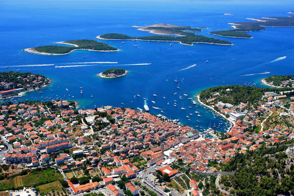 Hvar: Croatia  - a guide to the sunny island