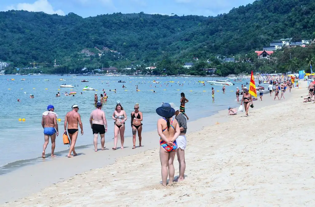 Tourist's guide to Patong Beach in Phuket - a beach for noisy parties