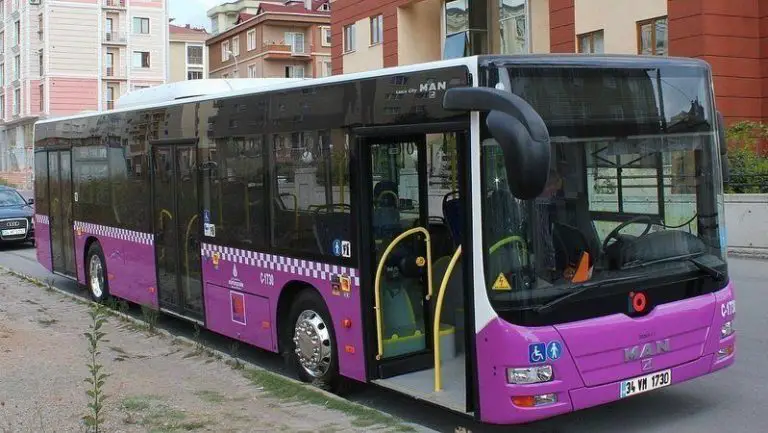 Can take a bus