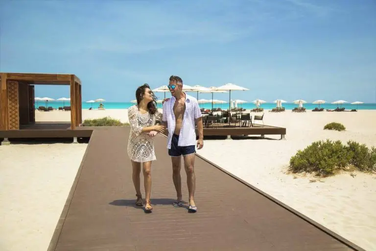 Beach Hotel Saadiyat Rotana Resort and Villas