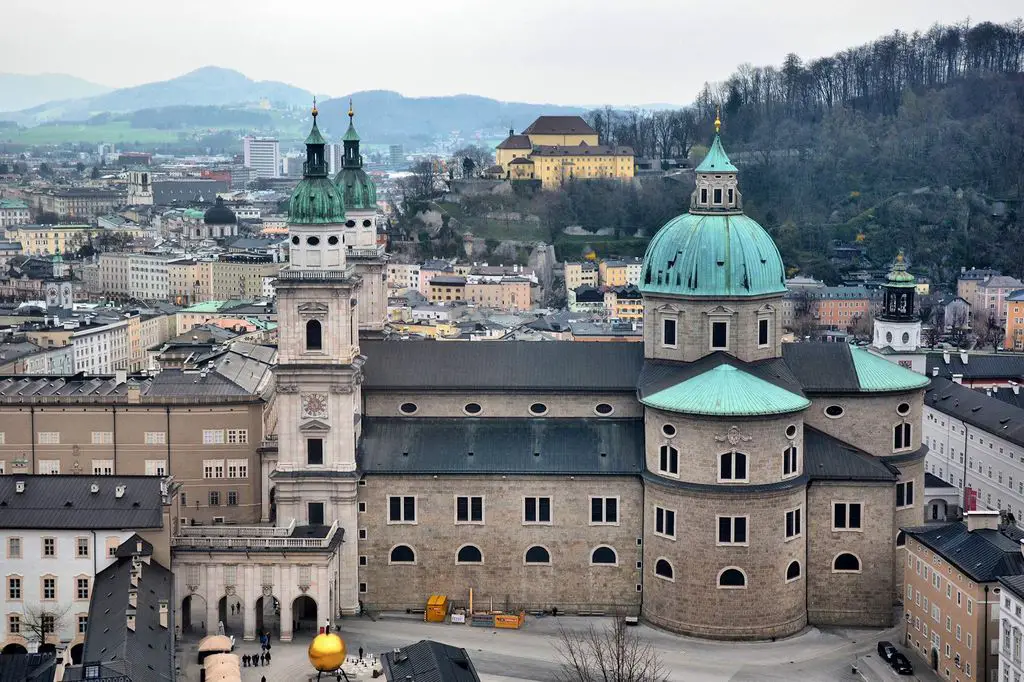 Salzburg Cathedral: 6 Useful Travel Tips