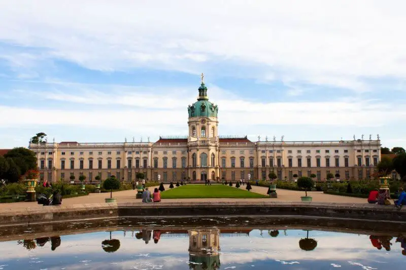 Tourist's guide to Charlottenburg, the main palace and park in Berlin