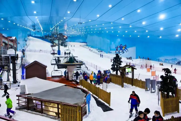 Ski complex Ski Dubai