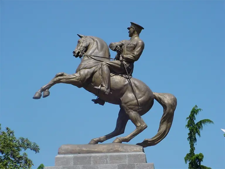 Mustafa Kemal statue on horse
