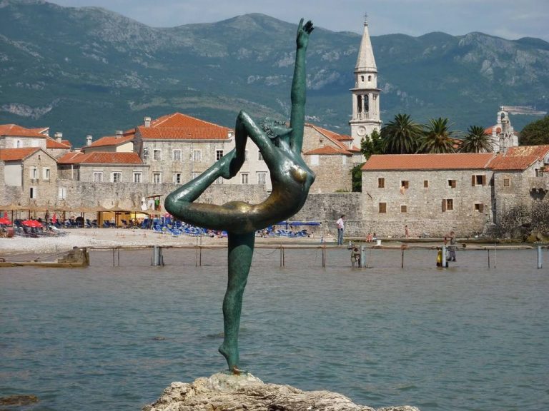 Symbol of Budva - ballerina statue