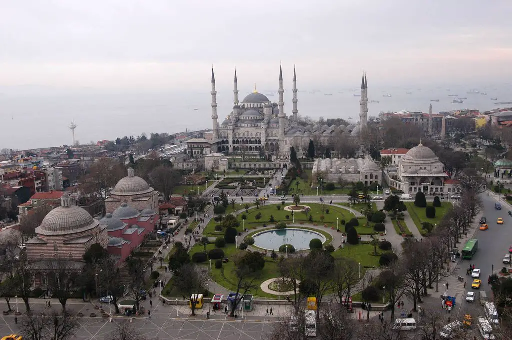 Sultanahmet square - what you must know before visiting this old part of Istanbul
