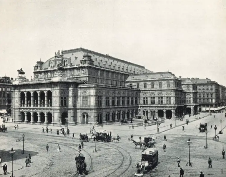 Vienna Opera in 1898