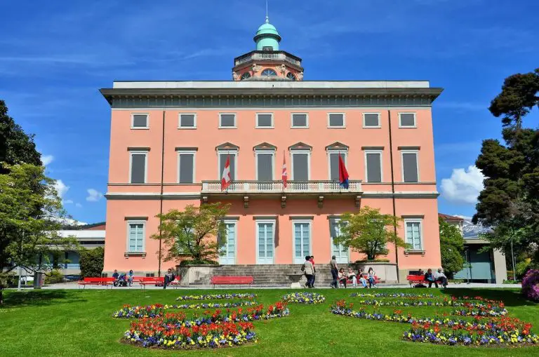 Villa Chiani, which houses the City Art Museum