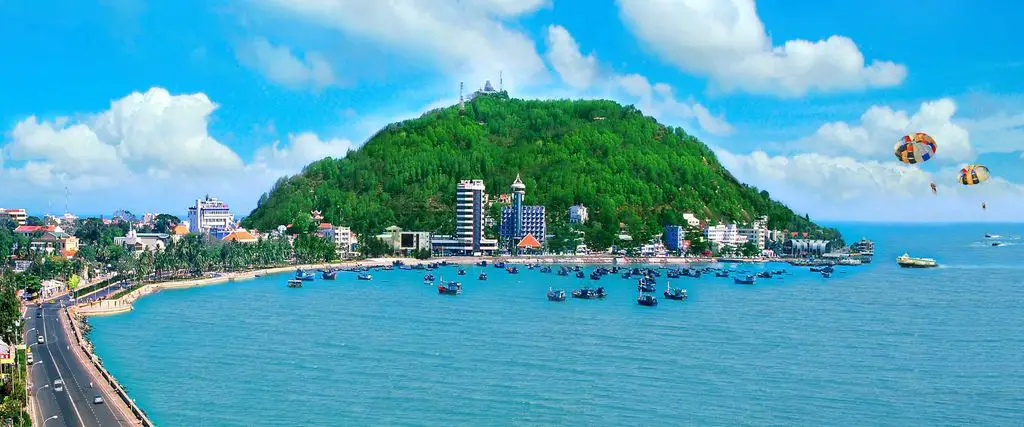 Guide to Vung Tau - all about this beach town of Vietnam