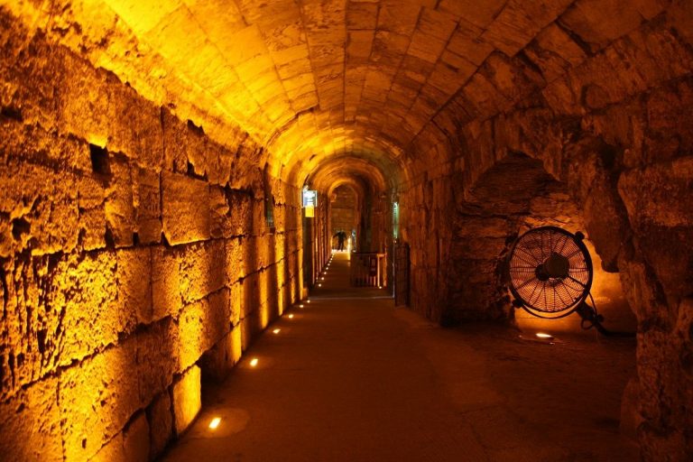 Kotel Wall Tunnels