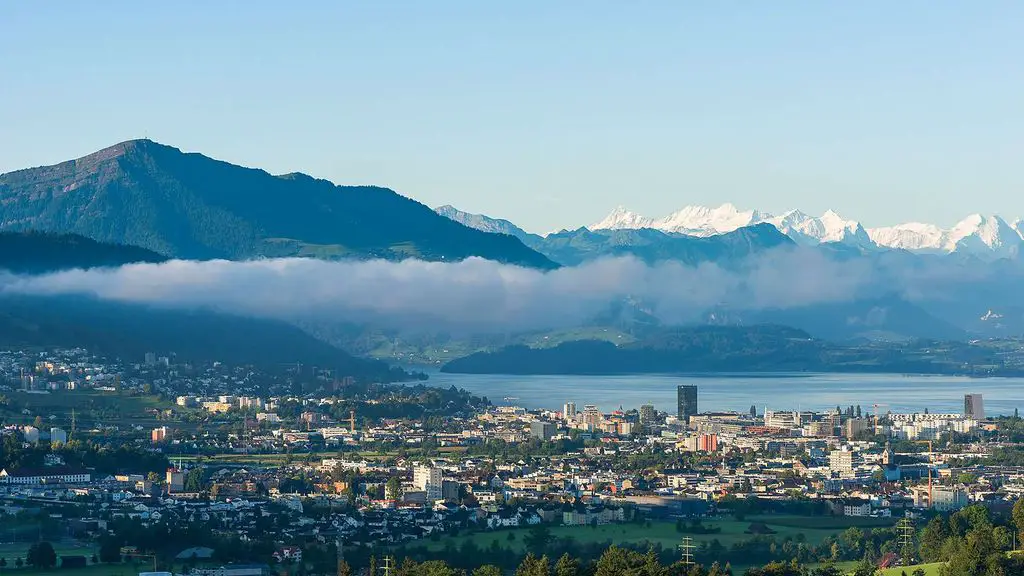 Tourist's guide to Zug - the richest city in Switzerland