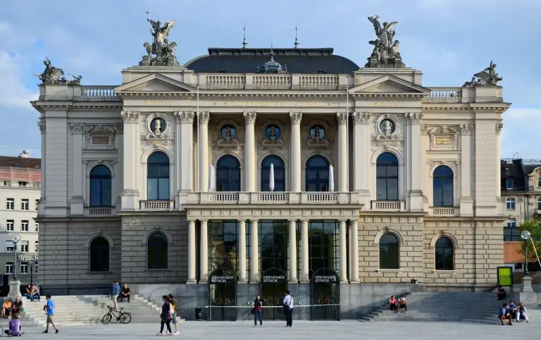 Zurich Opera House (Opernhaus Zurich)