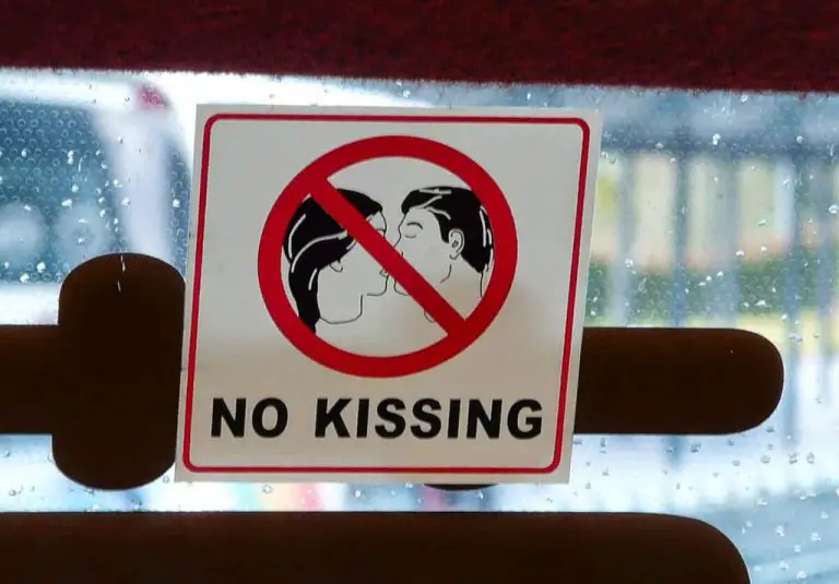 Kisses and hugs in the UAE are punishable