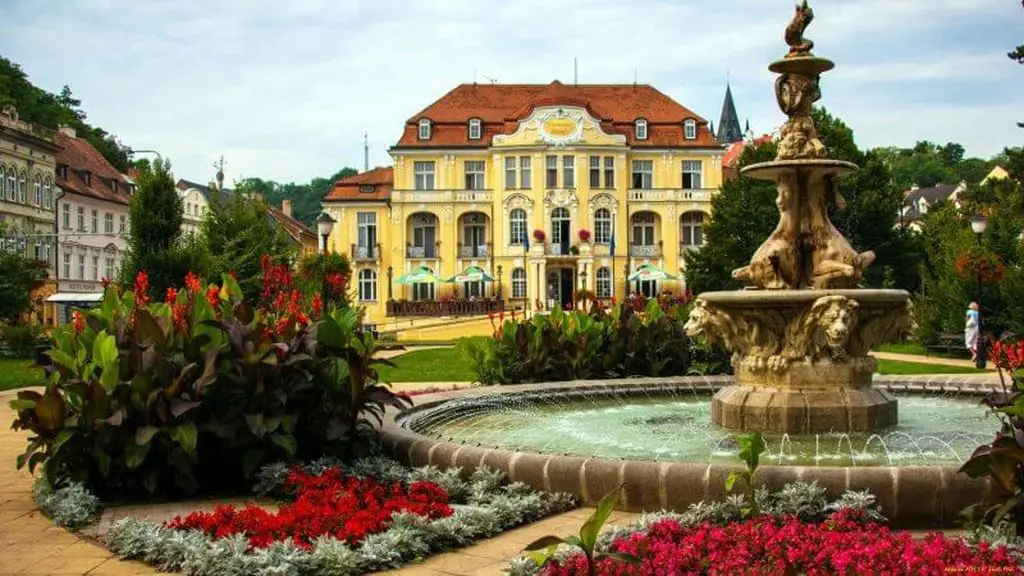 Teplice - tousist's guide to the popular health resort in the Czech Republic