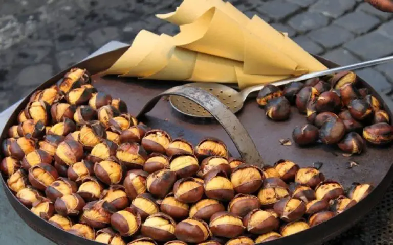 Baked chestnuts at 10 HRK